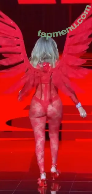 Karol G / karolg / karolgfriend nude photo #0551