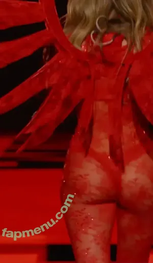 Karol G / karolg / karolgfriend nude photo #0555