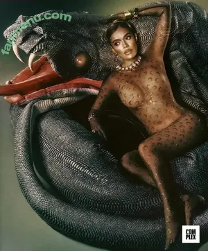 Karol G / karolg / karolgfriend nude photo #0583