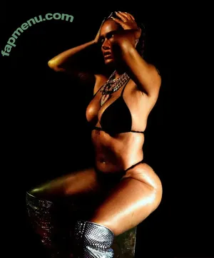 Karol G / karolg / karolgfriend nude photo #0615