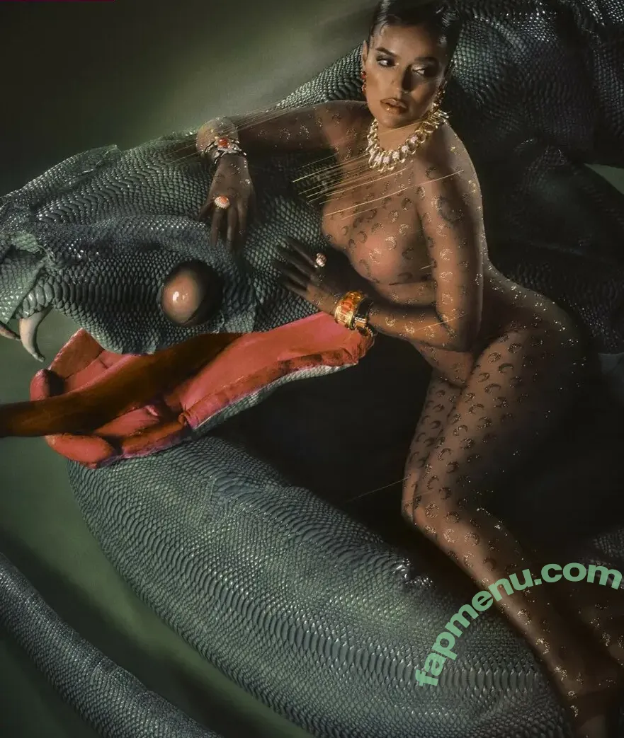 Karol G nude photo #0580 (karolg / karolgfriend)