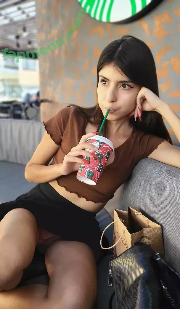 Karol Smith nude photo #0049 (karolsmith_oficial / karolteengdl)