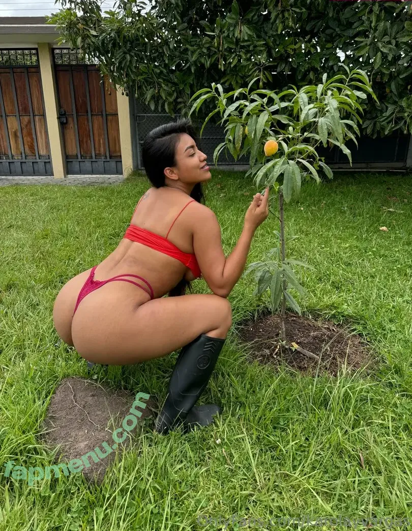 karolayvargas nude photo #0177 (karolayvargas2.0)
