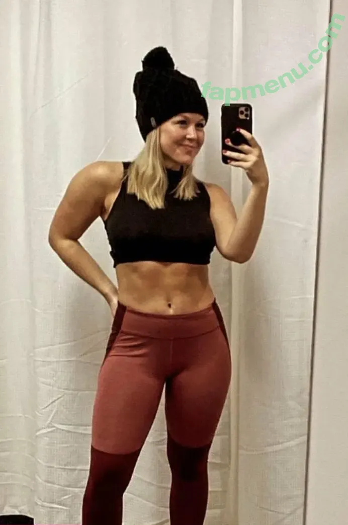 Karoline Claire Leavitt nude photo #0052 (karolineleavitt)