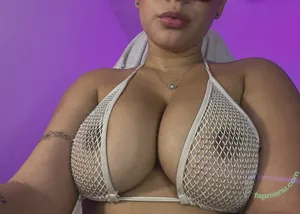 karoll28s / karollcanelaruiz nude photo #0027