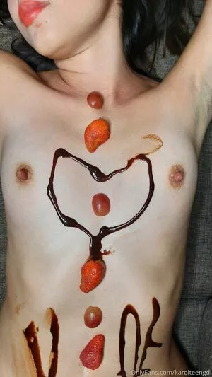 karolteengdl / karolg nude photo #0092