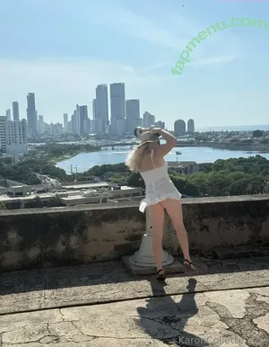  nude photo #0009