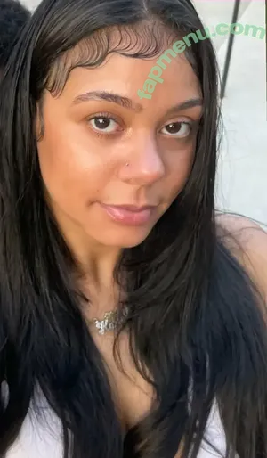 Karrahbooo nude photo #0020