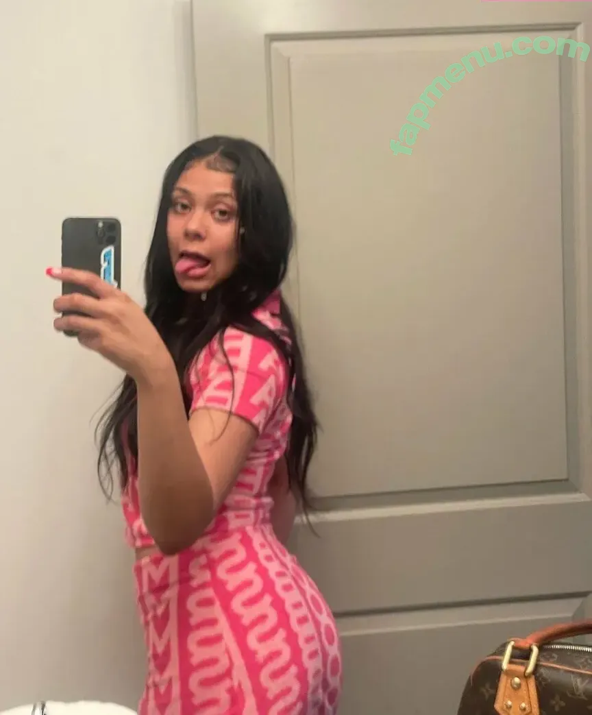 Karrahbooo nude photo #0026 (Karrahbooo)