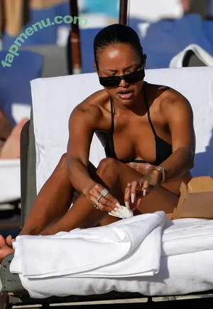 Karrueche Tran / Karrueche nude photo #0485