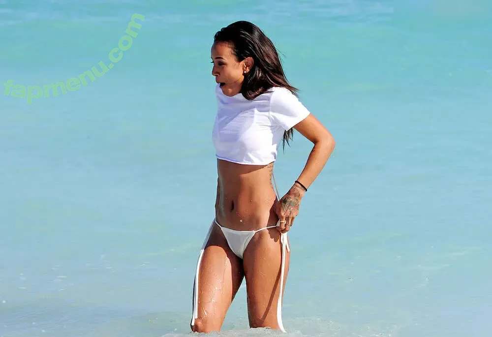 Karrueche Tran nude photo #0138 (Karrueche)