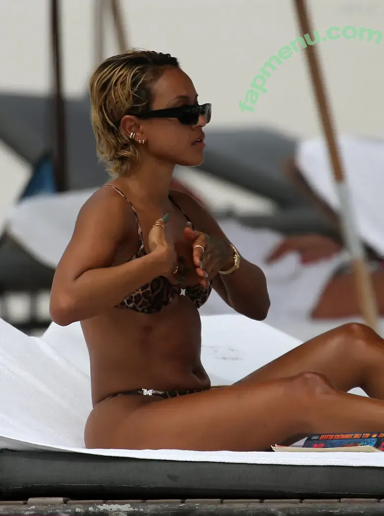 Karrueche Tran nude photo #0223 (Karrueche)