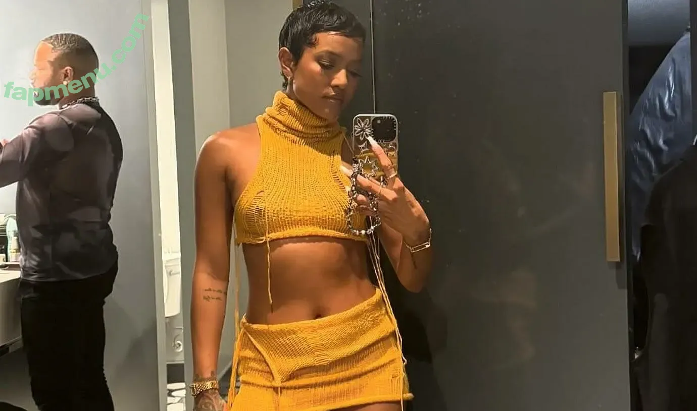 Karrueche Tran nude photo #0532 (Karrueche)