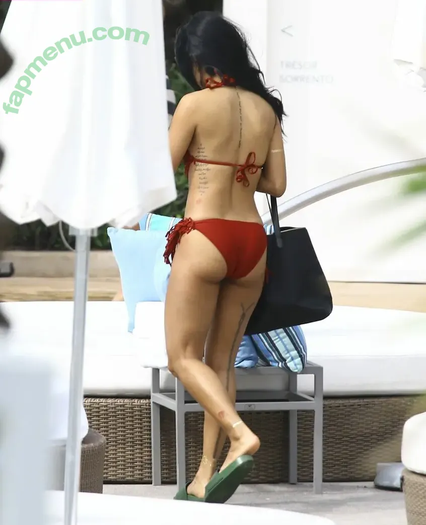 Karrueche Tran nude photo #0536 (Karrueche)