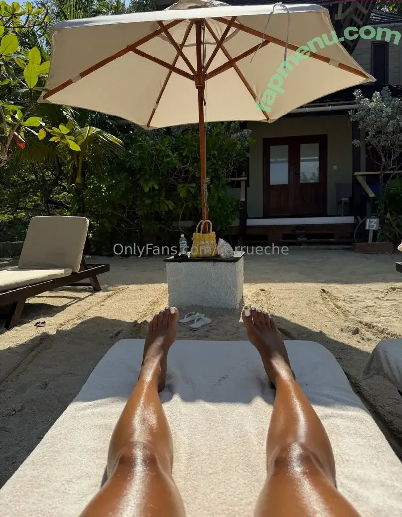 Karrueche Tran nude photo #0555 (Karrueche / itskarrueche)