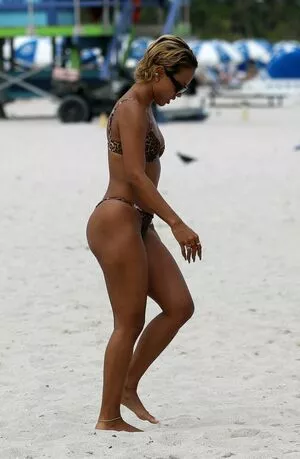 Karrueche nude photo #0122