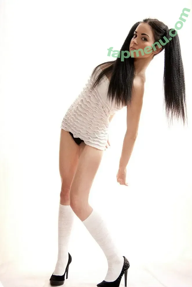 Karyna Kardelian nude photo #0057 (kardelian)