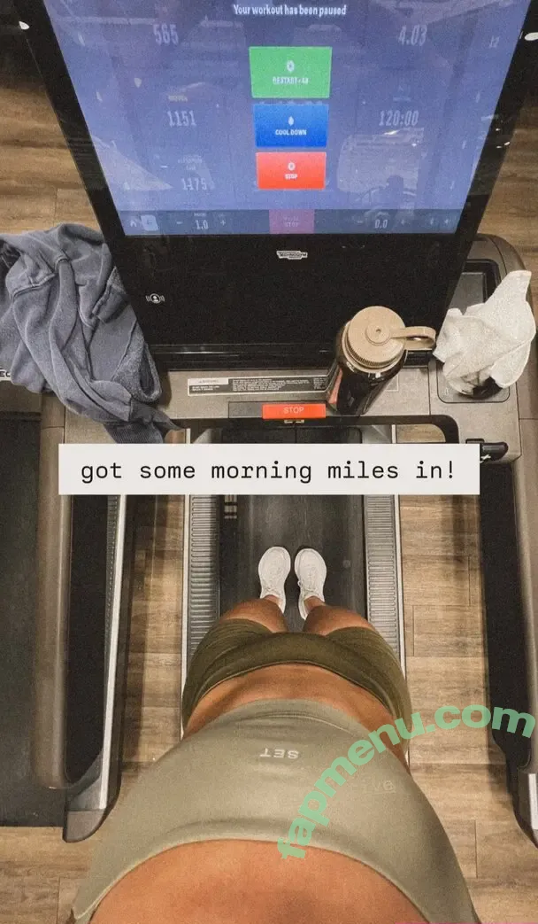 Kasey Gandolfi nude photo #0006 (kaseygandolfi)