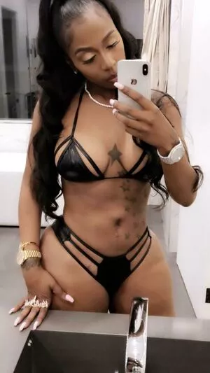 Kash Doll / Arkeisha Antoinette Knight / kashdoll / kashdollk18 nude photo #0003