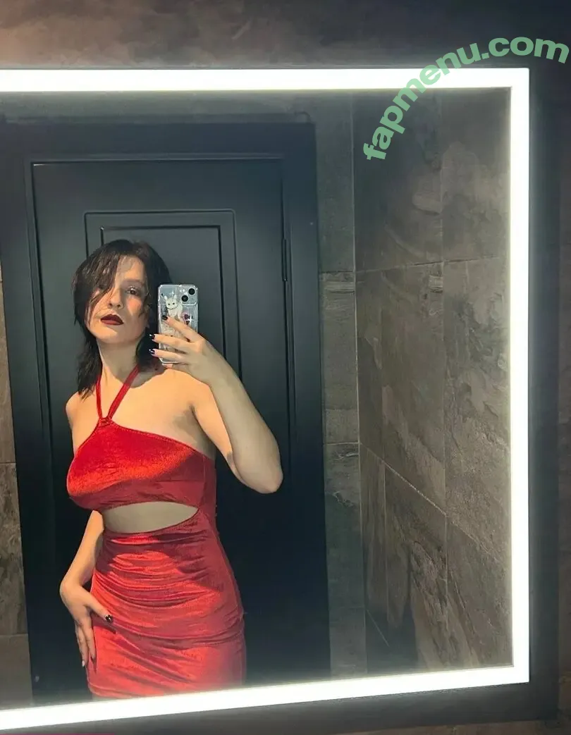 kasumvoid nude photo #0003 (Elizaveta Dukic / kasumshaffi)