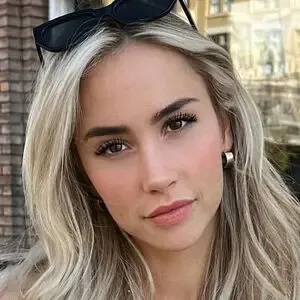 kat_braden / agirlandadoodle / girlandadoodle / kbraden nude photo #0015