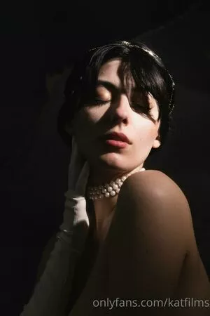Kat Cabaret / Kat Dreams / Kat Streams / LeCabaret / Salacious Kitty / katfilms / katstreams / krmisfitcabaret nude photo #0065