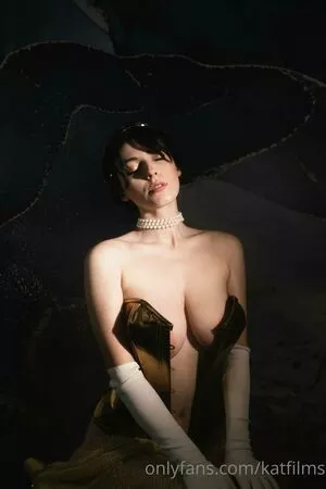 Kat Cabaret / Kat Dreams / Kat Streams / LeCabaret / Salacious Kitty / katfilms / katstreams / krmisfitcabaret nude photo #0069