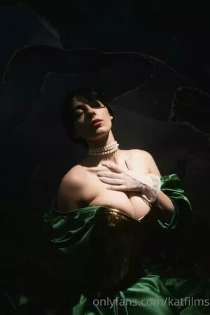 Kat Cabaret / Kat Dreams / Kat Streams / LeCabaret / Salacious Kitty / katfilms / katstreams / krmisfitcabaret nude photo #0070