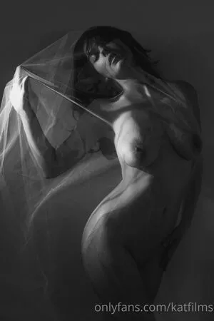 Kat Cabaret / Kat Dreams / Kat Streams / LeCabaret / Salacious Kitty / katfilms / katstreams / krmisfitcabaret nude photo #0155