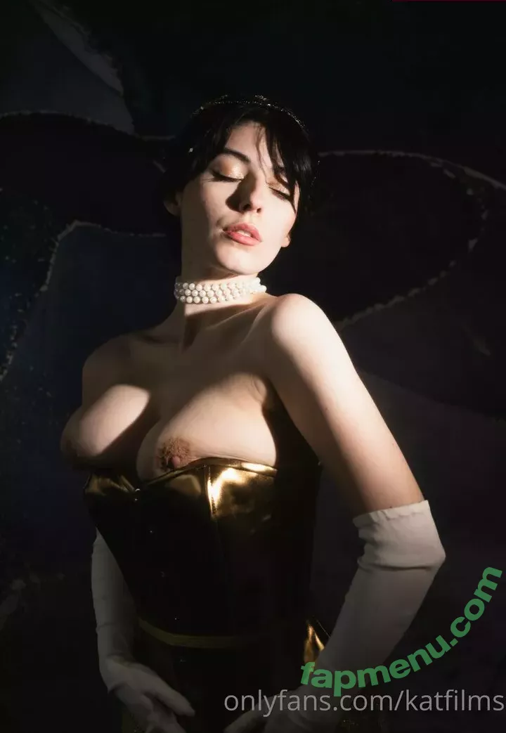 Kat Cabaret nude photo #0056 (Kat Dreams / Kat Streams / LeCabaret / Salacious Kitty / katfilms / katstreams / krmisfitcabaret)