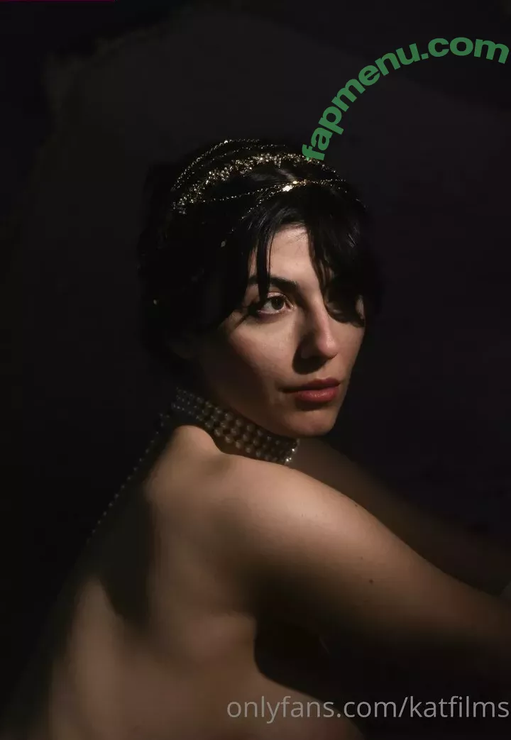 Kat Cabaret nude photo #0067 (Kat Dreams / Kat Streams / LeCabaret / Salacious Kitty / katfilms / katstreams / krmisfitcabaret)
