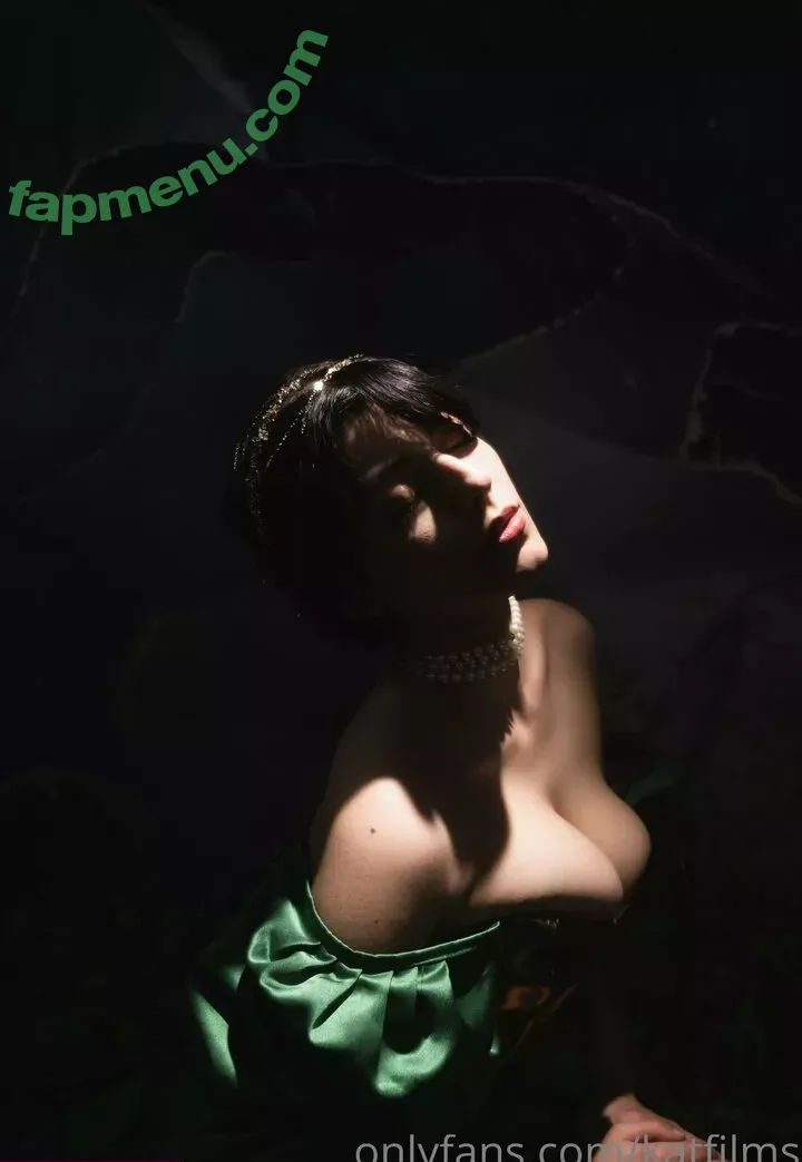 Kat Cabaret nude photo #0078 (Kat Dreams / Kat Streams / LeCabaret / Salacious Kitty / katfilms / katstreams / krmisfitcabaret)