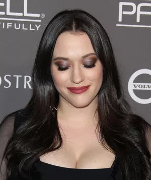 Kat Dennings / OfficialKat / katdenningsss nude photo #0036
