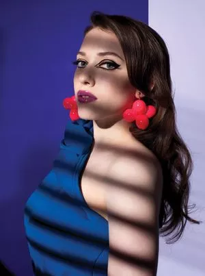 Kat Dennings / OfficialKat / katdenningsss nude photo #0064