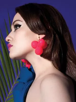 Kat Dennings / OfficialKat / katdenningsss nude photo #0069