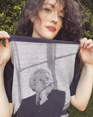 Kat Dennings / OfficialKat / katdenningsss nude photo #0076