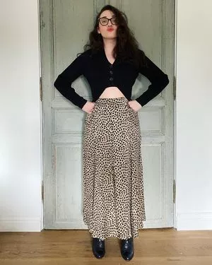 Kat Dennings / OfficialKat / katdenningsss nude photo #0079