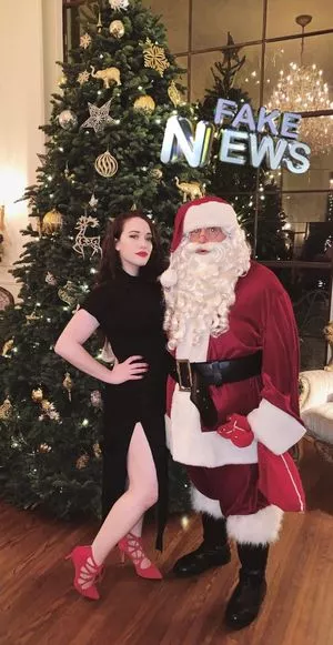 Kat Dennings / OfficialKat / katdenningsss nude photo #0085