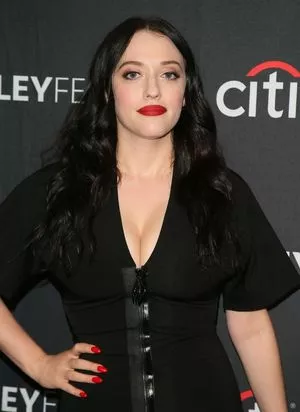 Kat Dennings / OfficialKat / katdenningsss nude photo #0128
