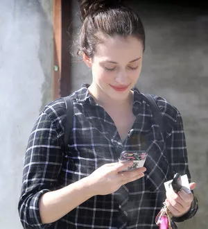 Kat Dennings / OfficialKat / katdenningsss nude photo #0140