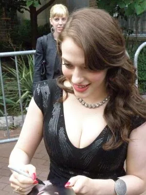 Kat Dennings / OfficialKat / katdenningsss nude photo #0164