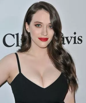 Kat Dennings / OfficialKat / katdenningsss nude photo #0240