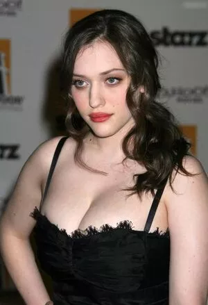 Kat Dennings / OfficialKat / katdenningsss nude photo #0477