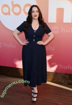 Kat Dennings / OfficialKat / katdenningsss nude photo #0638