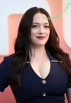 Kat Dennings / OfficialKat / katdenningsss nude photo #0642