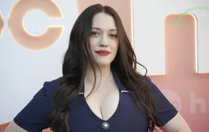 Kat Dennings / OfficialKat / katdenningsss nude photo #0644