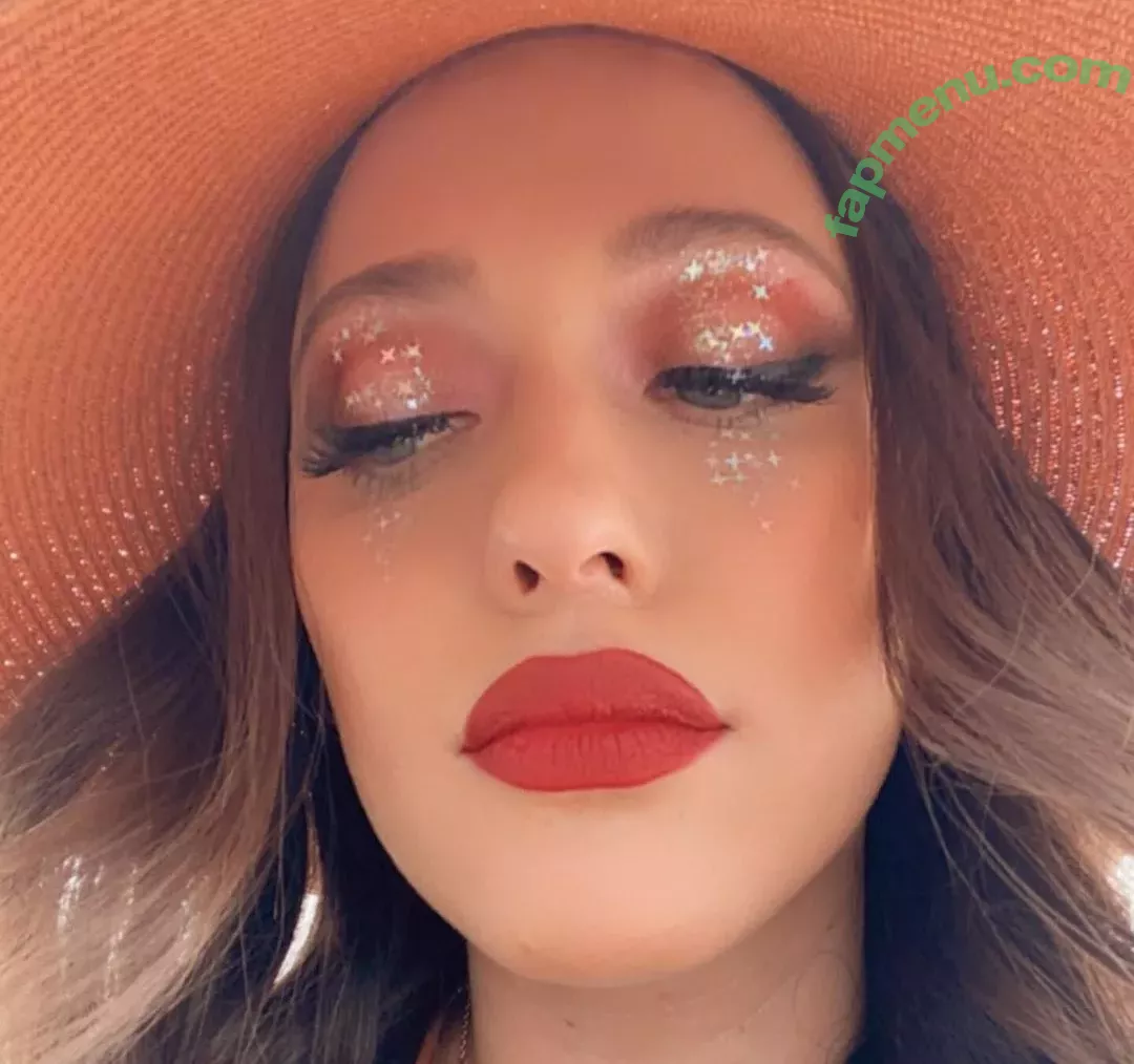 Kat Dennings nude photo #0015 (OfficialKat / katdenningsss)