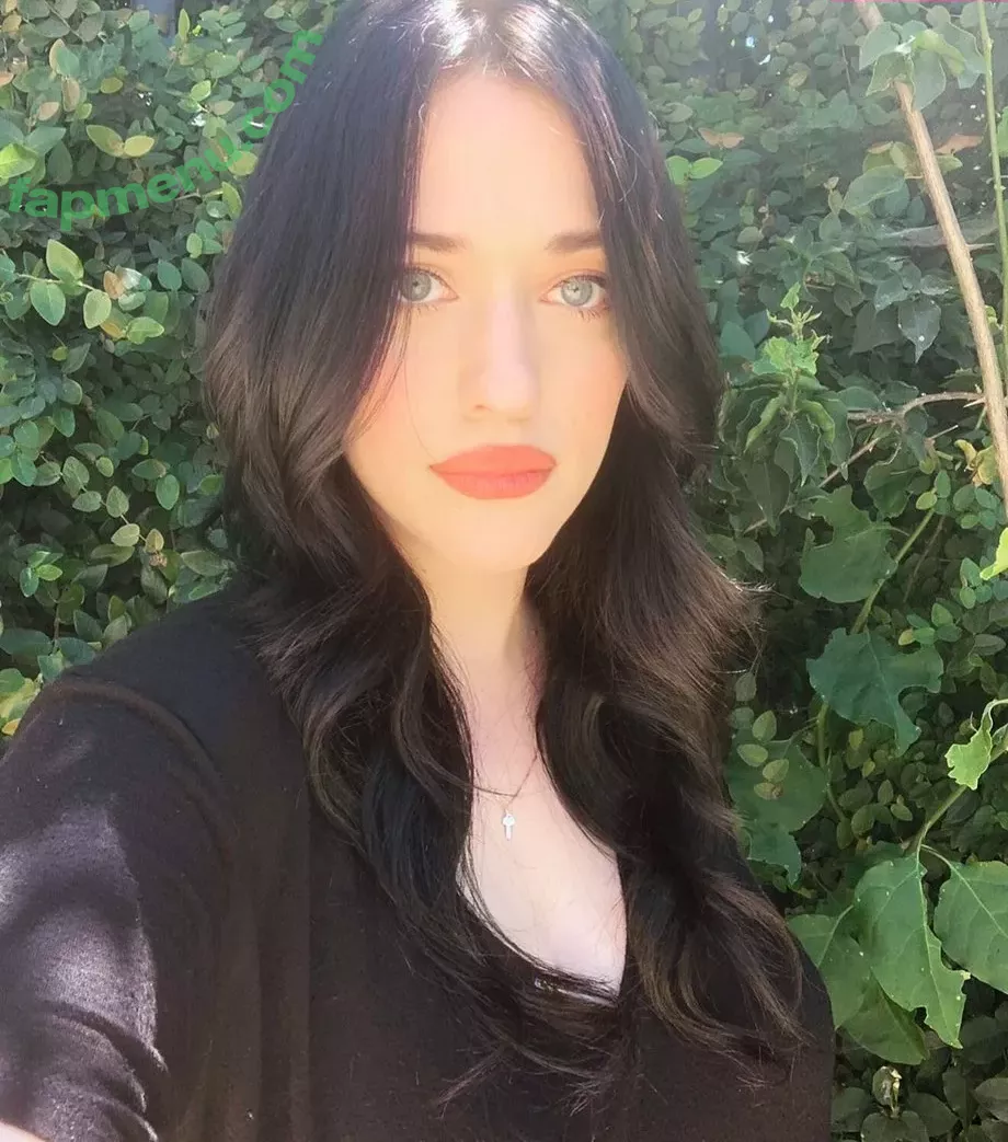 Kat Dennings nude photo #0023 (OfficialKat / katdenningsss)