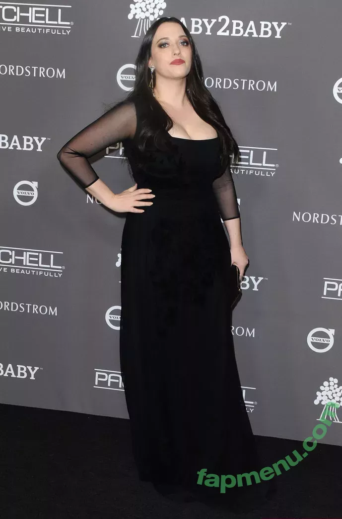 Kat Dennings nude photo #0042 (OfficialKat / katdenningsss)