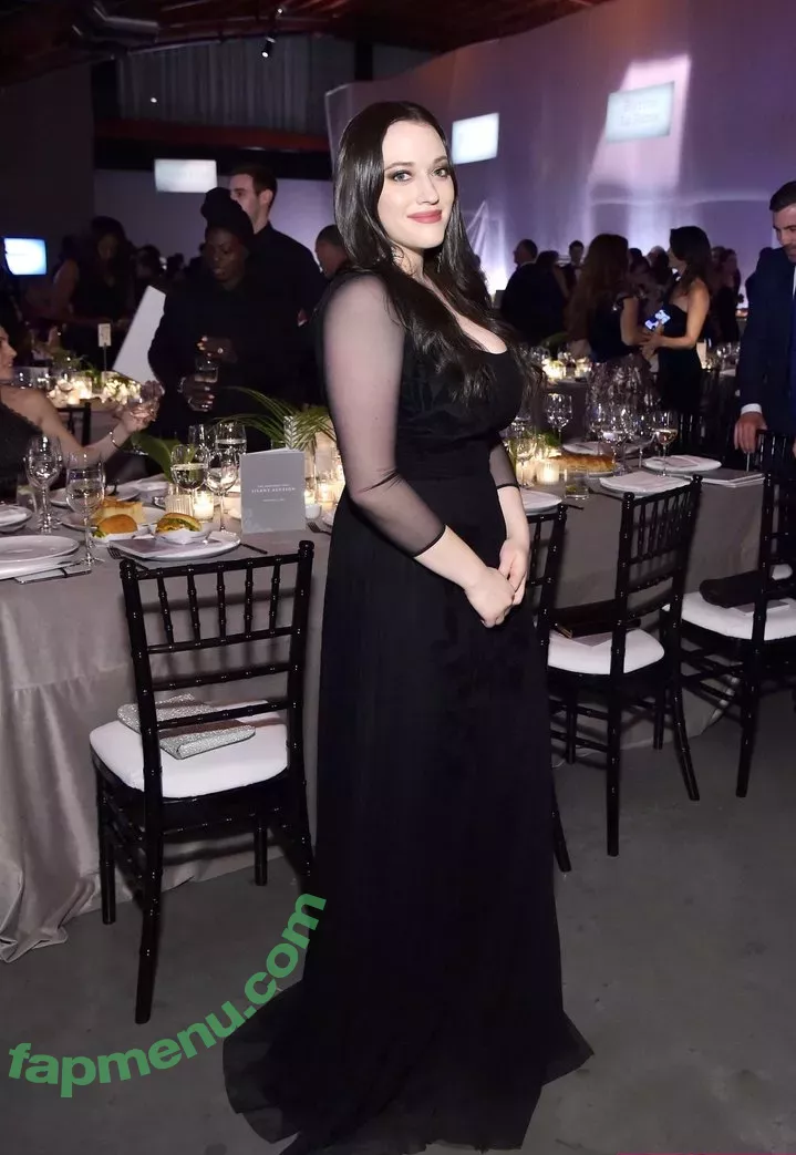 Kat Dennings nude photo #0047 (OfficialKat / katdenningsss)